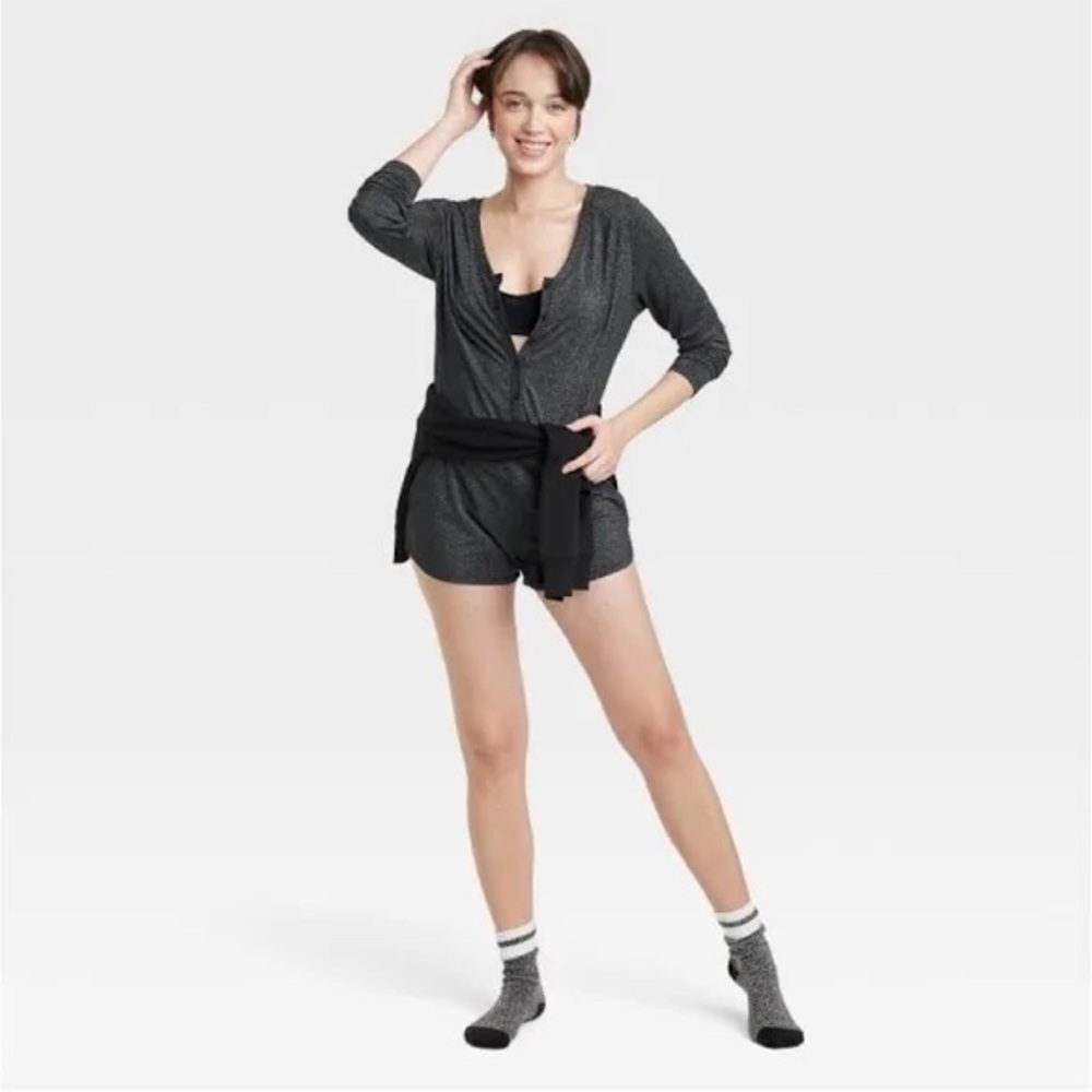 Colsie Black Metallic Pajama Romper